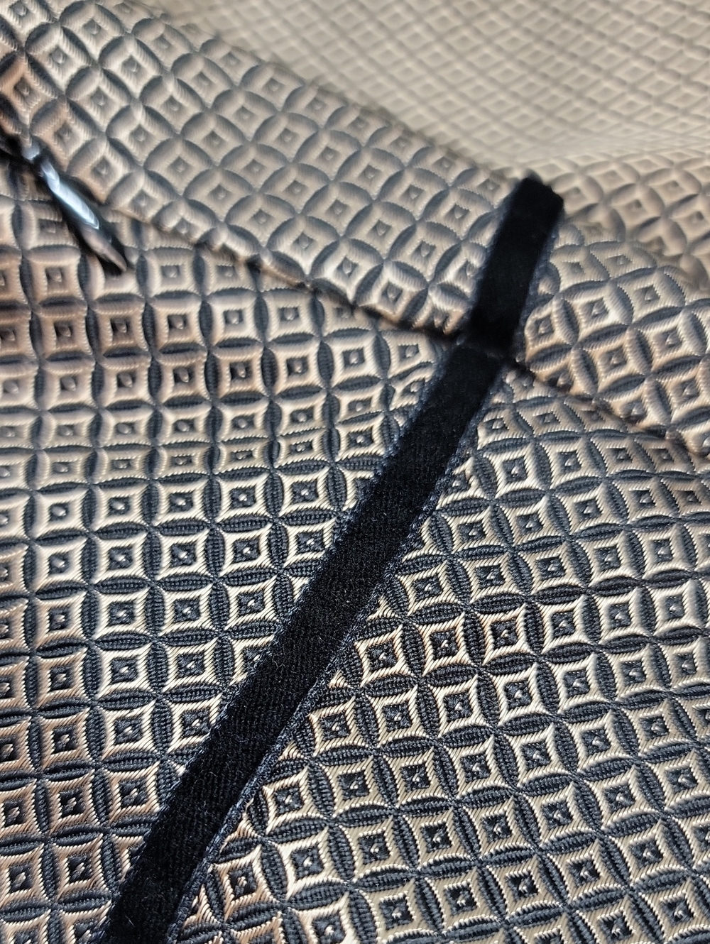 Ann Taylor NEW W/TAGS A-Line Textured Gold Black Silk Blend Velvet Trim Skirt - Picture 10 of 11